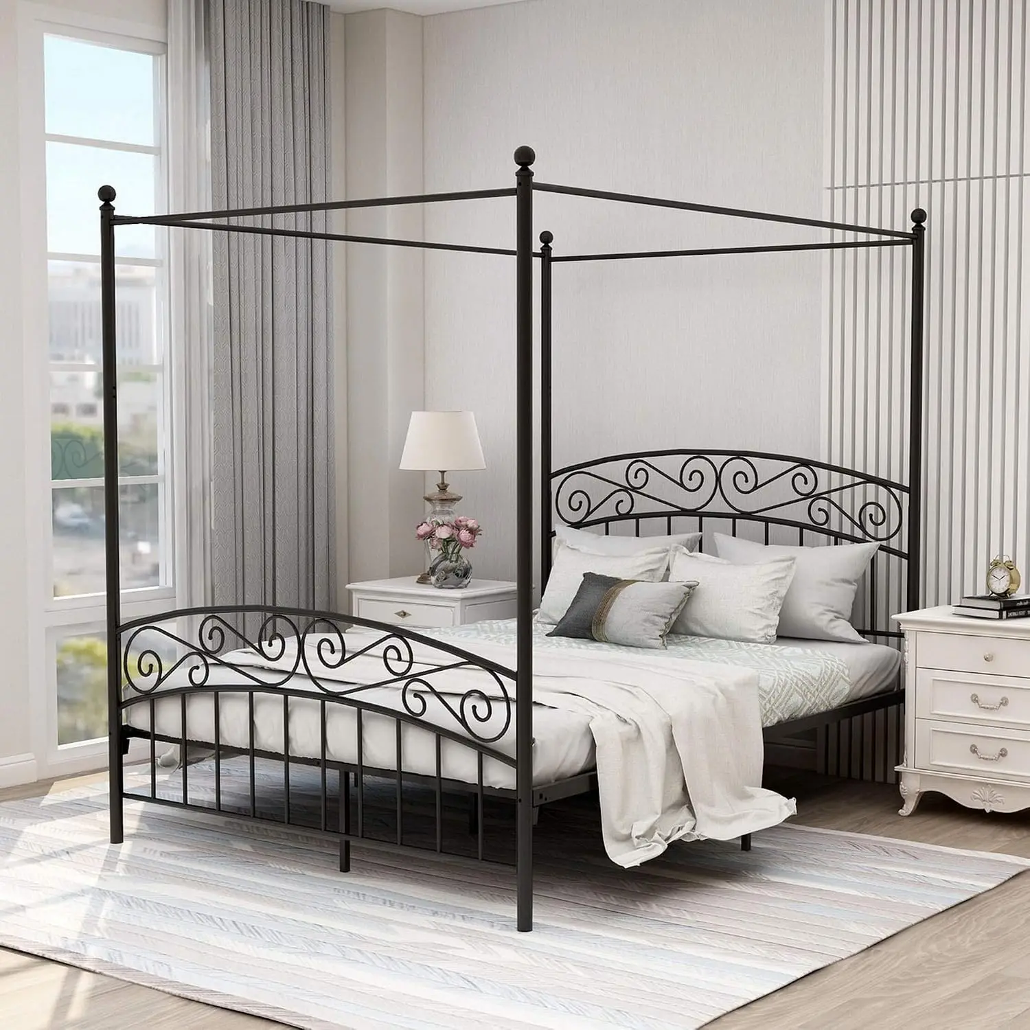 Cadre de lit à baldaquin Queen - Canopy Bed Frame Metal Queen avis et prix
